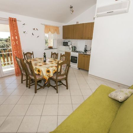 Apartment Ana Pula Bagian luar foto